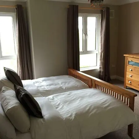 The Wolseley Fairway, 4bedroom House For 7 Guests * Tullow